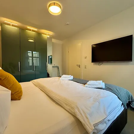 Bickbeeren Schweiz Catrina, App 06 *